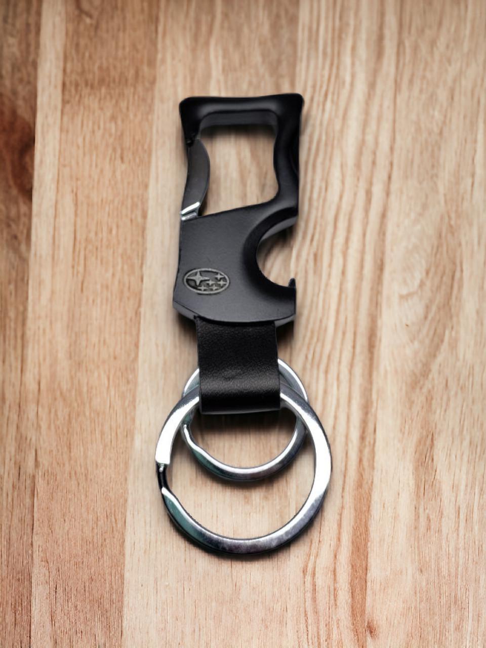 Брелок-открывалка с карабином Subaru металлический (2228617341)