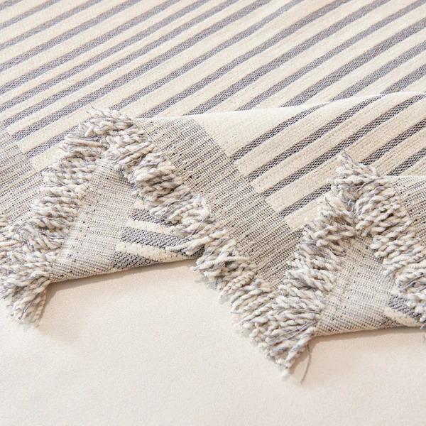 Плед покрывало на диван и кровать для мягкой мебели с узором 180х230 см Бело-серый - фото 7 Плед покрывало на диван и кровать для мягкой мебели с узором 180х230 см Бело-серый - фото 7