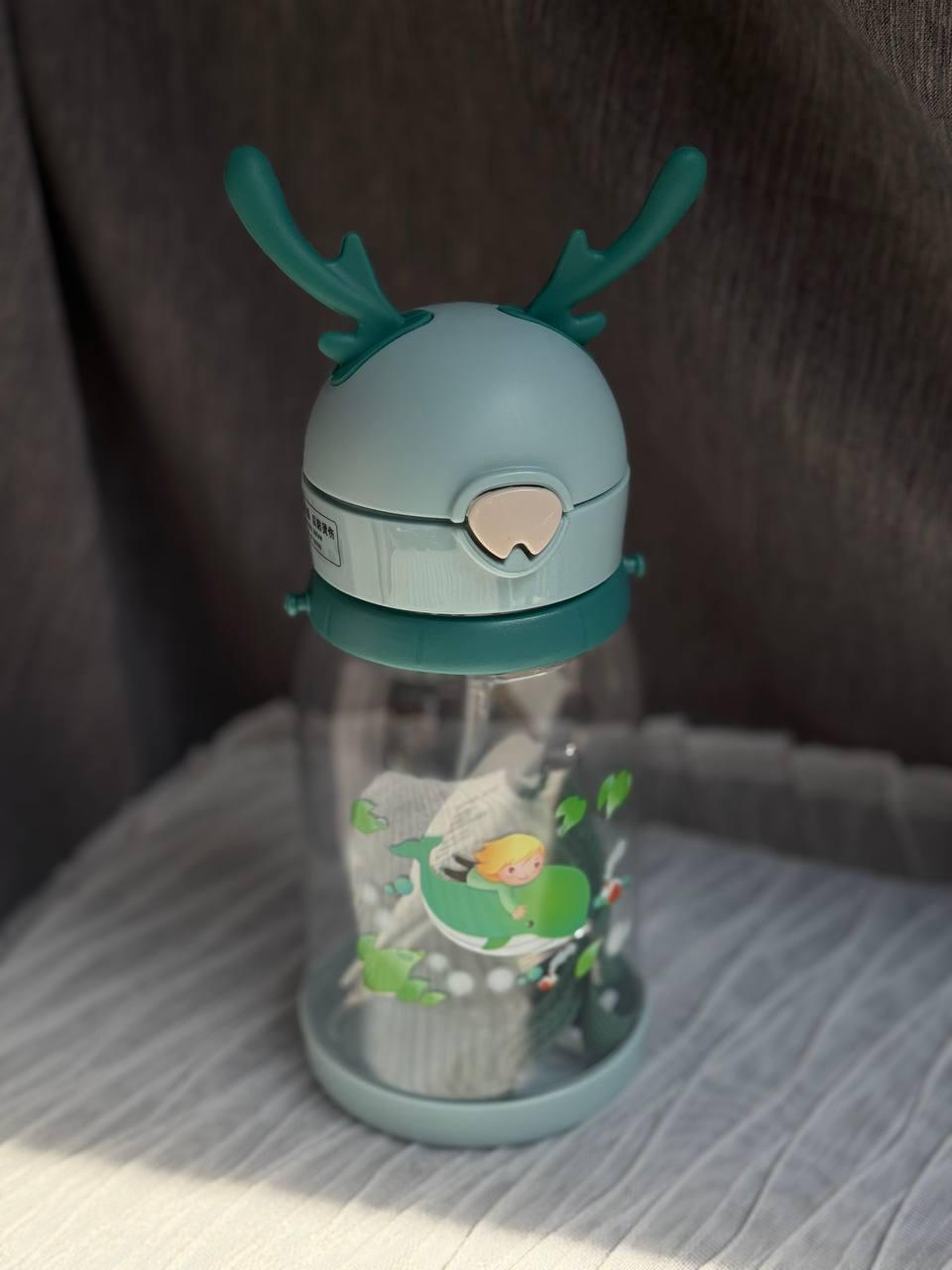 Дитяча пляшка для води з трубочкою та ремінцем YIWU HP-14-44TU 550 мл (HP-14-44TU) - фото 2