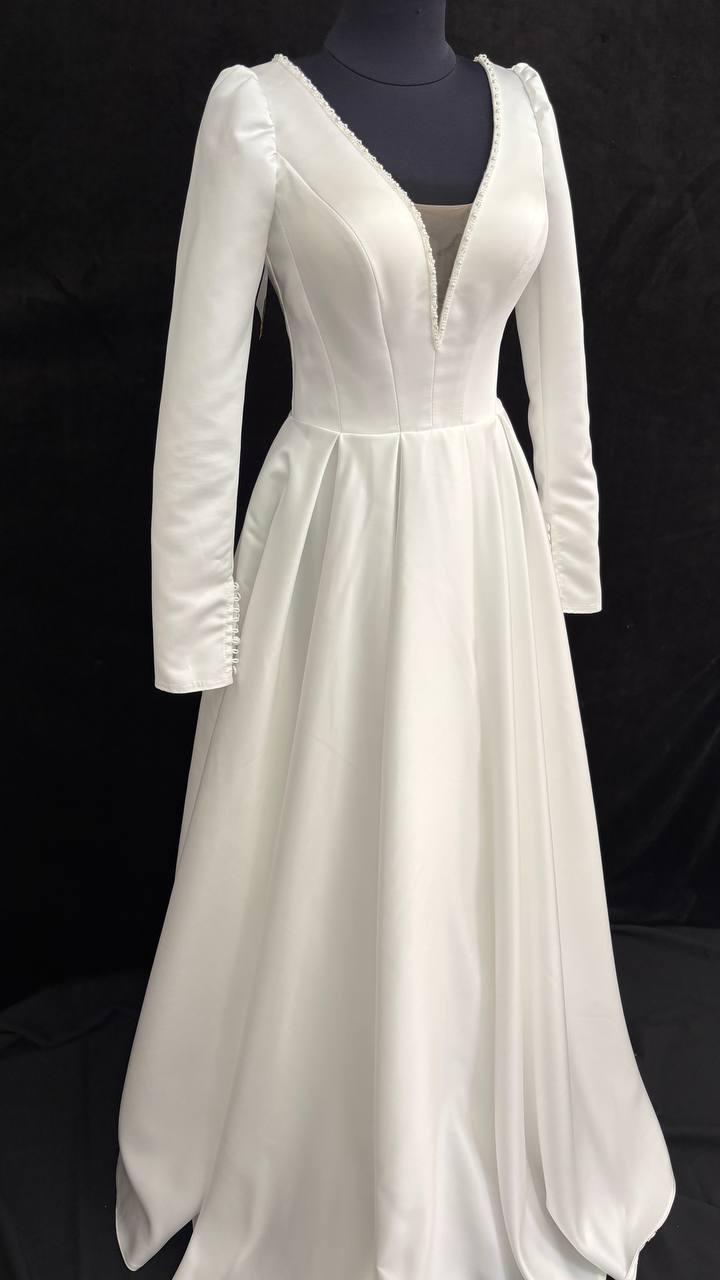 Свадебное платье с разрезом Айвори