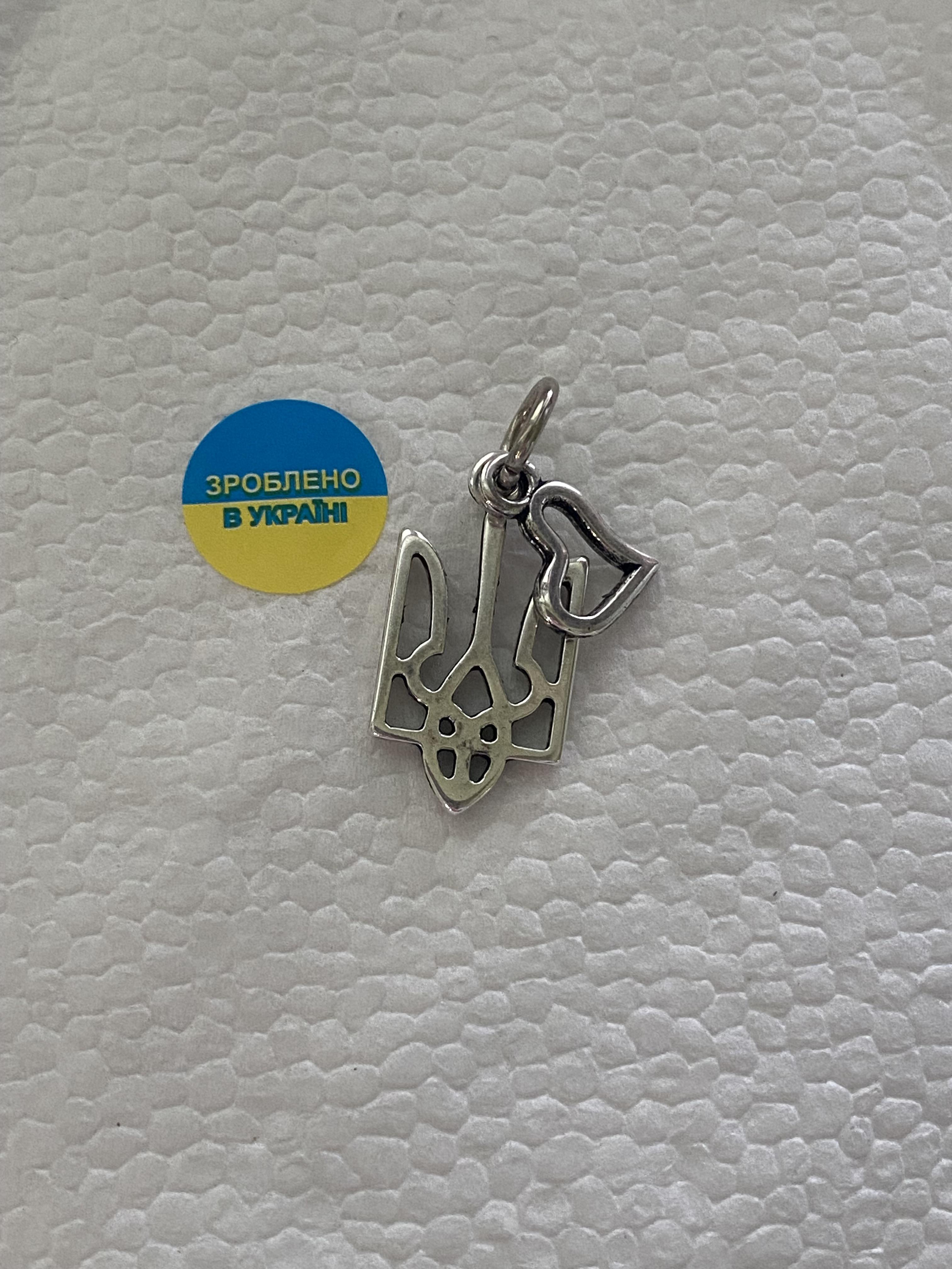 Підвіс Герб із серцем