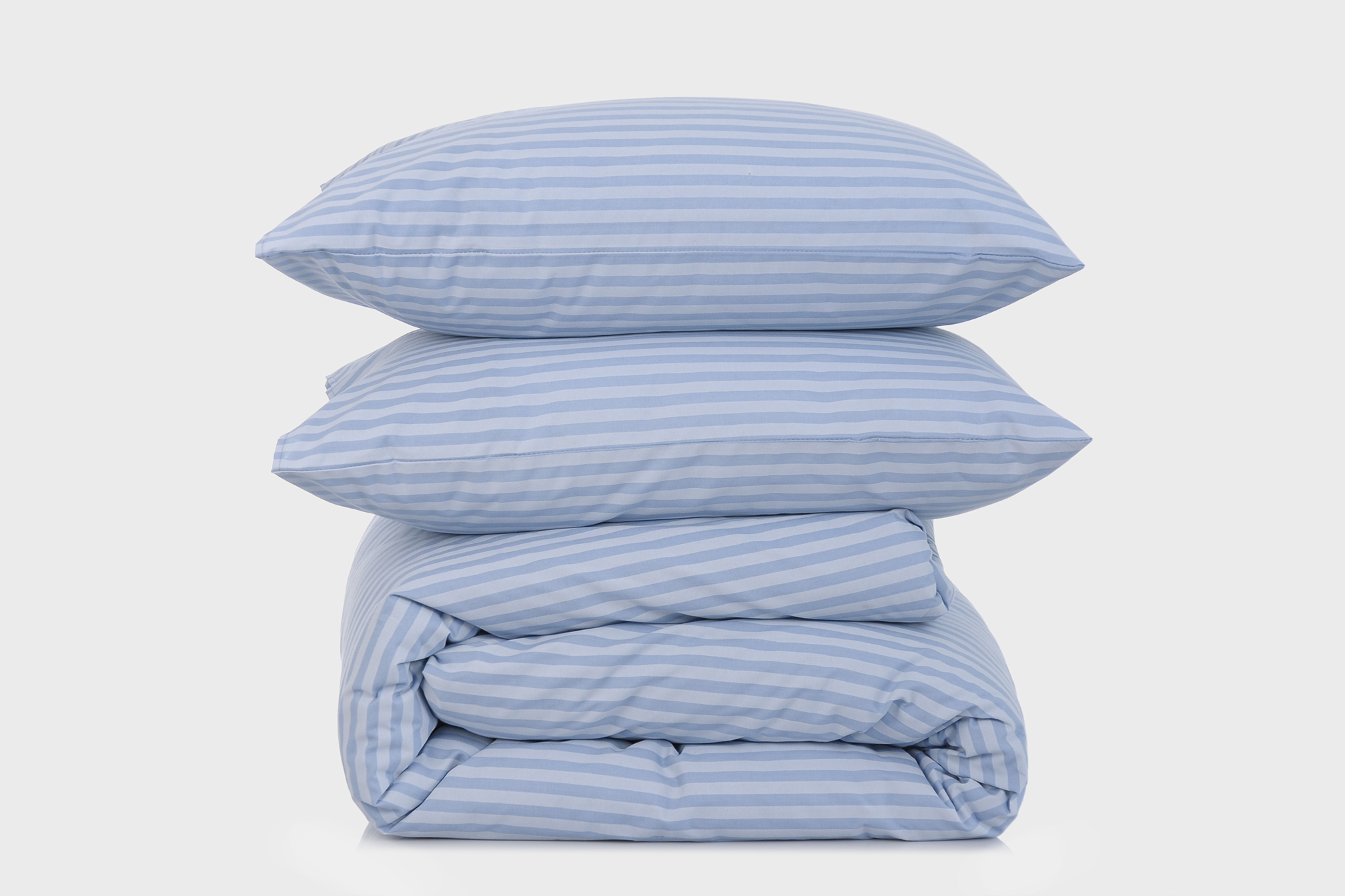 Комплект постельного белья евро Amore Glux-10062 бязь Небесный (KPB-Ae-Glux-10062(50x70) - фото 1 Комплект постельного белья евро Amore Glux-10062 бязь Небесный (KPB-Ae-Glux-10062(50x70) - фото 1