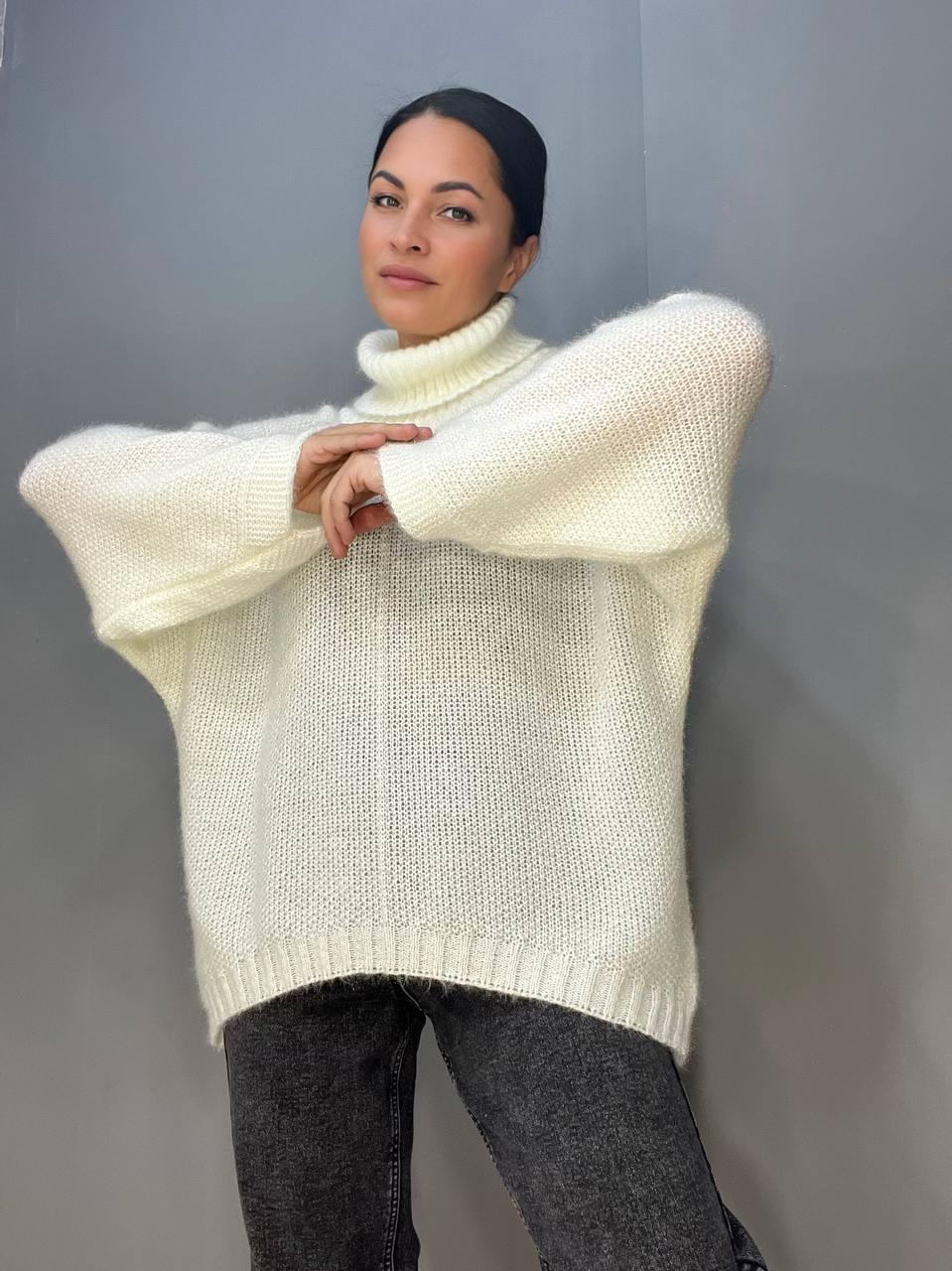 Светр жіночий MY FASHION 3267 павутинка оверсайз широкий комір хомут подовжений р. 44-48 Білий (3116) - фото 8