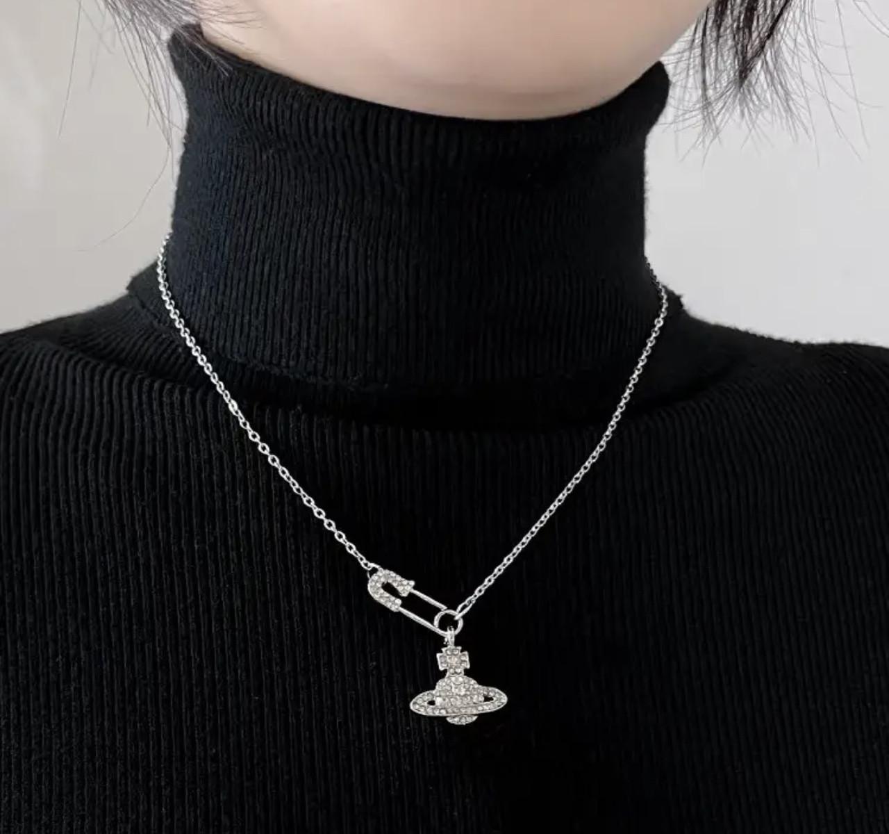 Підвіска на шию Vivienne Westwood (2373910291) - фото 4 Підвіска на шию Vivienne Westwood (2373910291) - фото 4