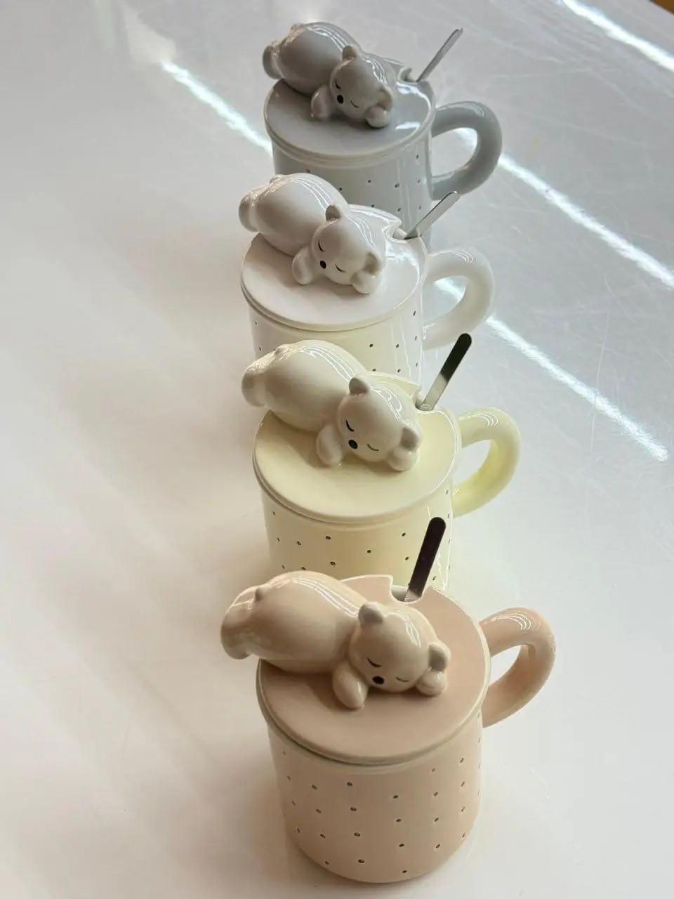 Чашка Olens з кришкою і ложкою Сонне ведмежа 400 мл кераміка Айворі (8030-345) - фото 4 Чашка Olens з кришкою і ложкою Сонне ведмежа 400 мл кераміка Айворі (8030-345) - фото 4