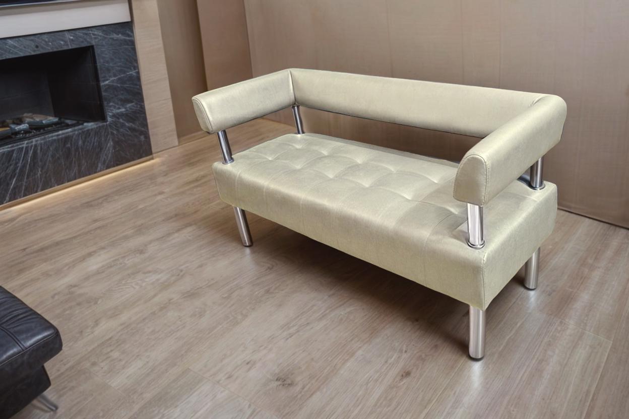 Диван офісний Tobi Sho Комфорт зі спинкою та підлокітниками 1000x530x750 мм шкірозамінник Шампань (2207) - фото 3 Диван офісний Tobi Sho Комфорт зі спинкою та підлокітниками 1000x530x750 мм шкірозамінник Шампань (2207) - фото 3