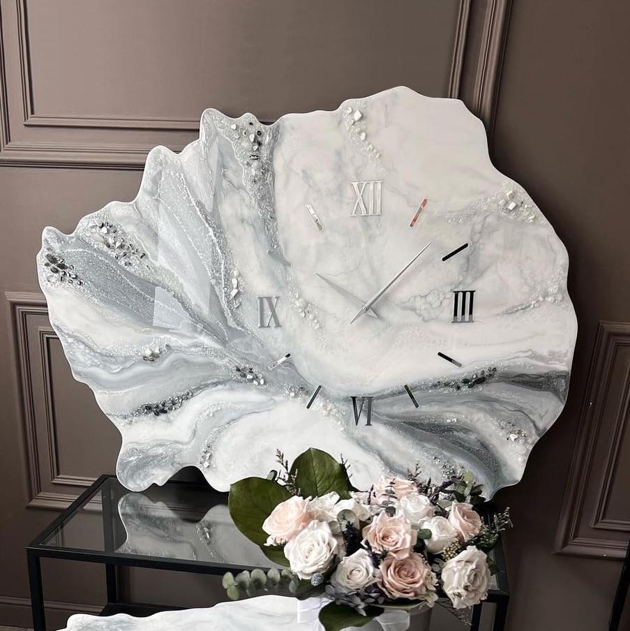 Часы настенные фигурные из эпоксидной смолы Срез камня 50х40 см