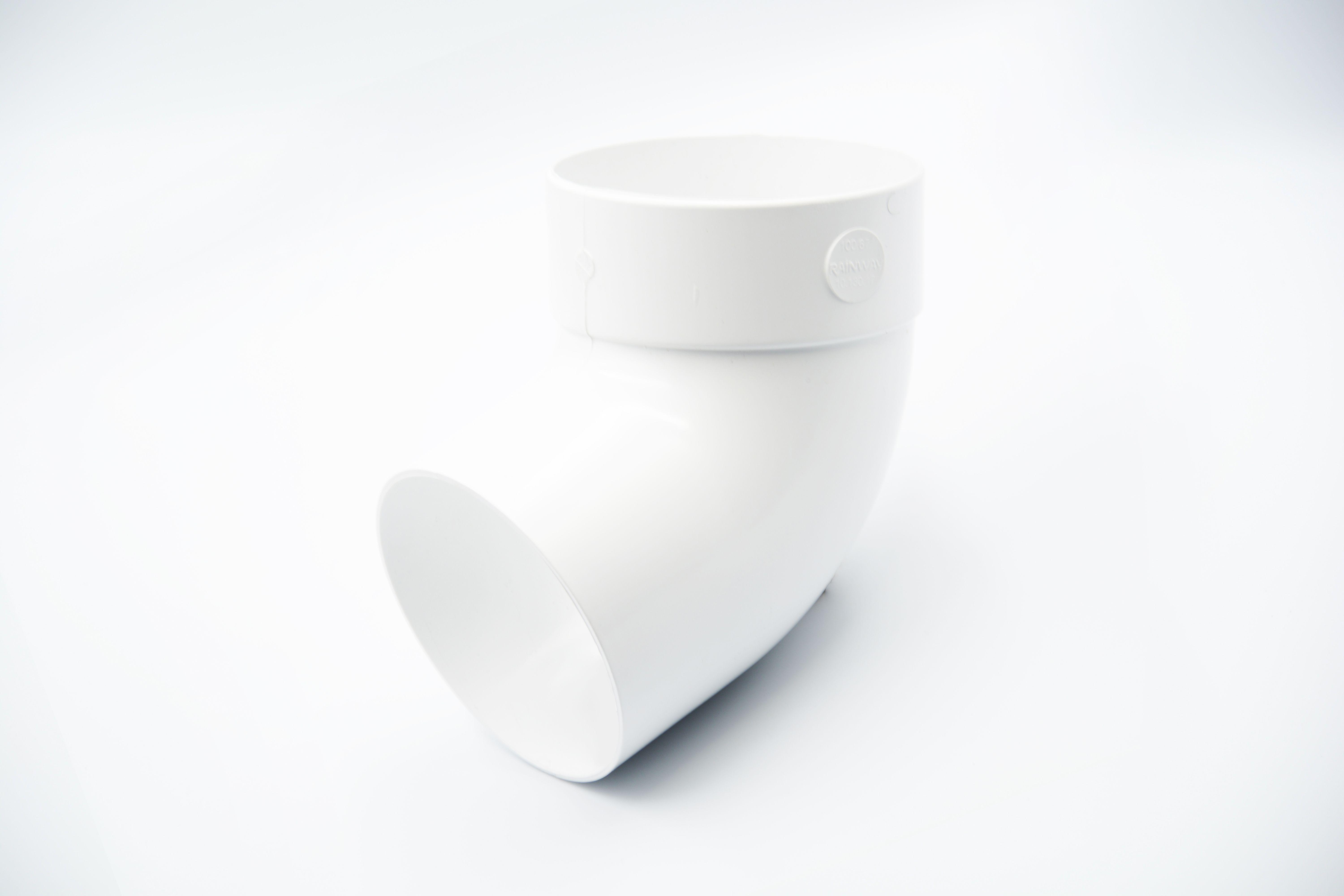 Отвод трубы одномфтовый RAINWAY 67° D 100 мм Белый RAL 9003 (10.130.17.001.RW)