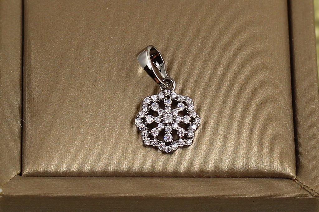Кулон Xuping Jewelry Снежинка 10 мм Серебристый (30642049)