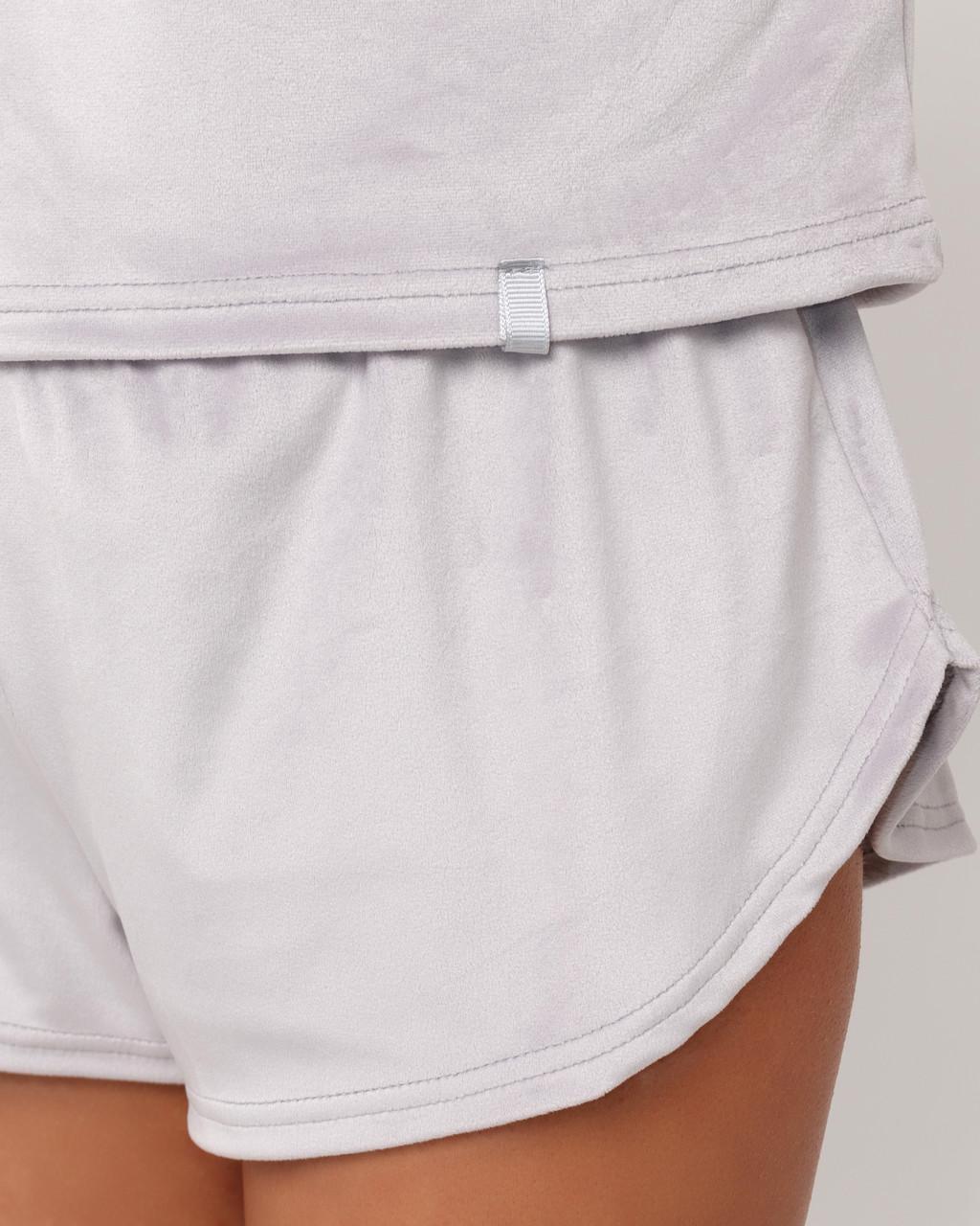 Пижама женская велюровая футболка с шортами Светло-серый (1649025175) - фото 9 Пижама женская велюровая футболка с шортами Светло-серый (1649025175) - фото 9