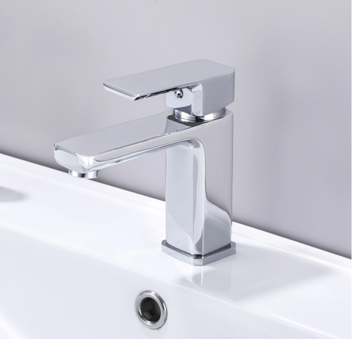 Смеситель для раковины низкий Lidz Dozorca 001 k35 Chrome (179740#)