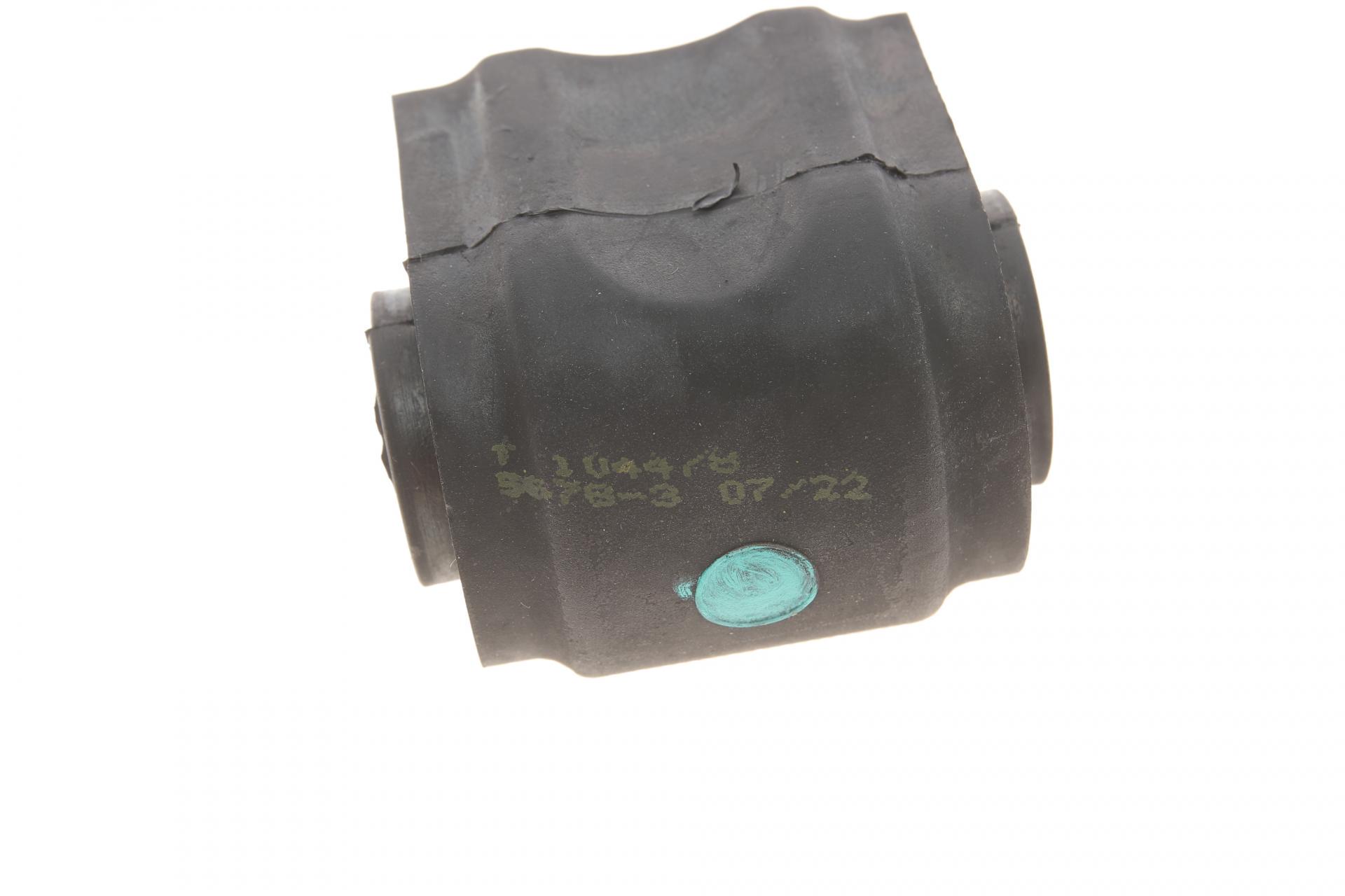 Втулка стабилизатора заднего Land Rover Range Rover Sport 05-13 (104478)