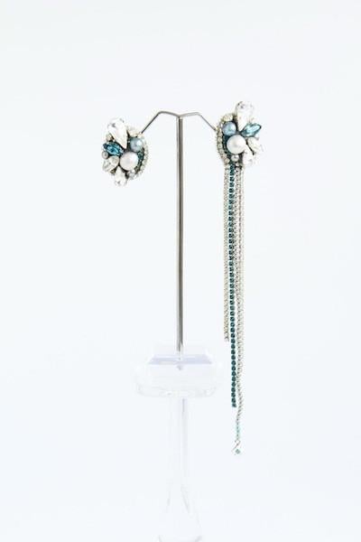 Сережки асіметричні вечірні з кристалами та перлами ручна робота (ER-0047)