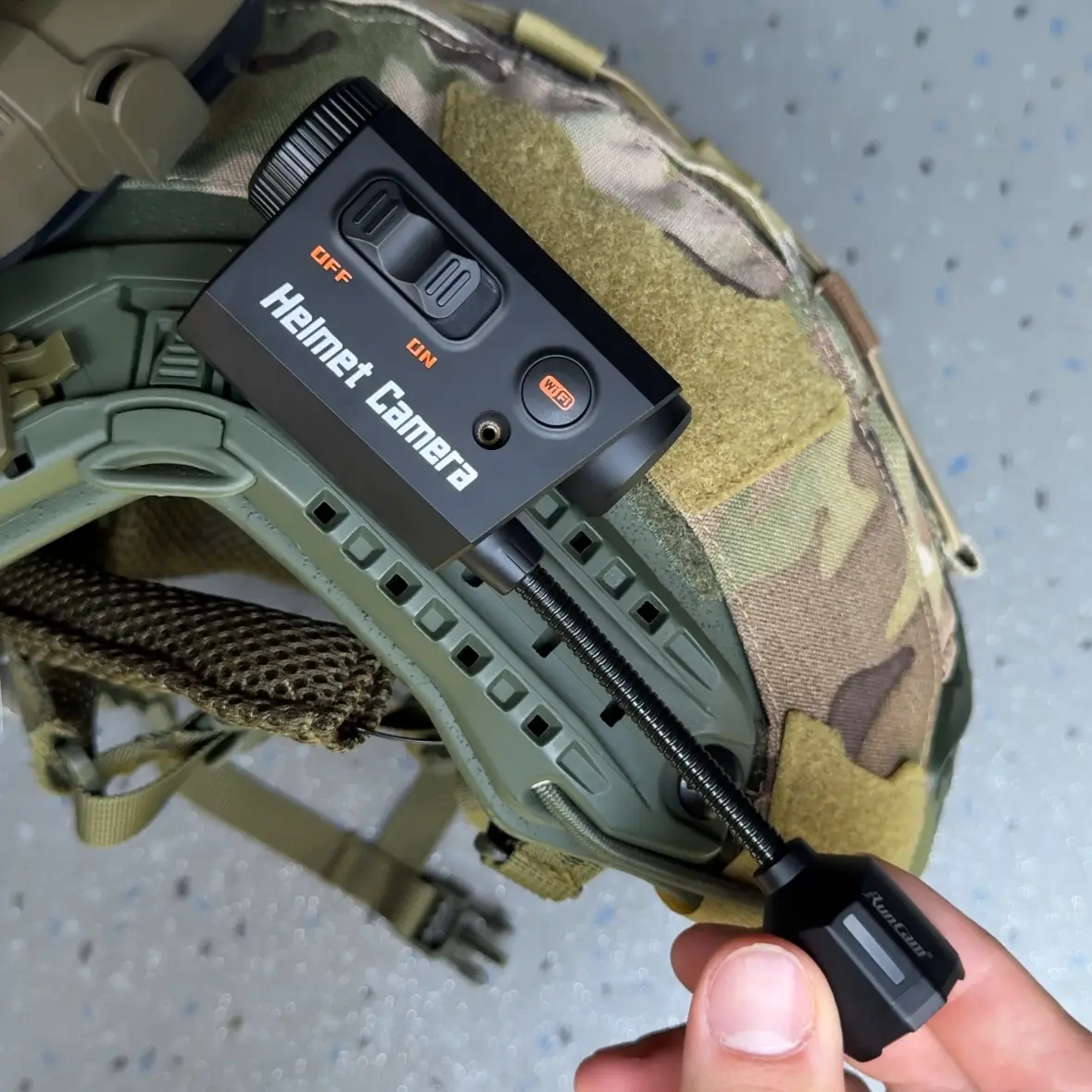 Екшн-камера на шолом RunCam Helmet Camera MAN Чорний - фото 6