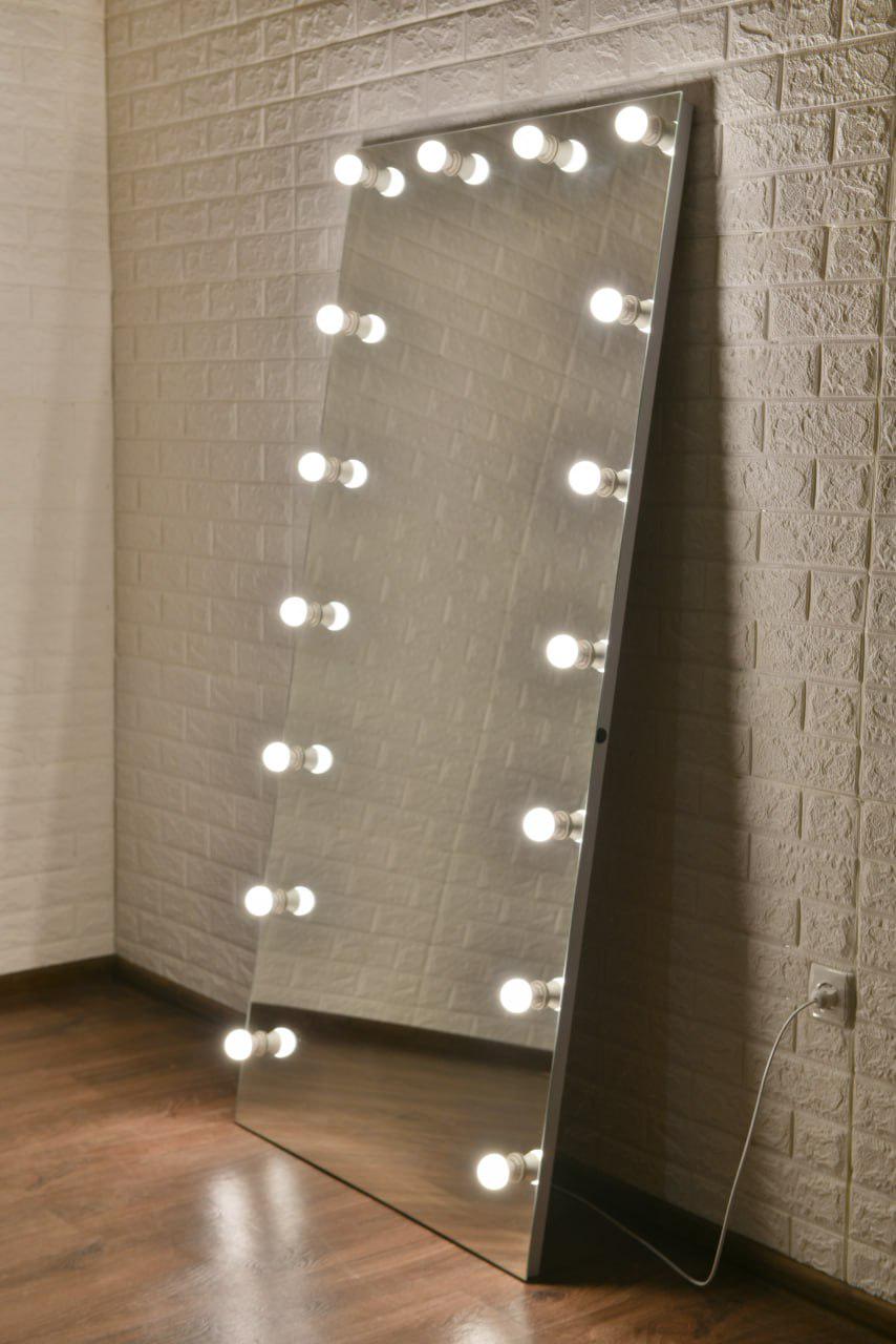 Дзеркало для передпокою Miraline на повний зріст з підсвічуванням 180х80 см