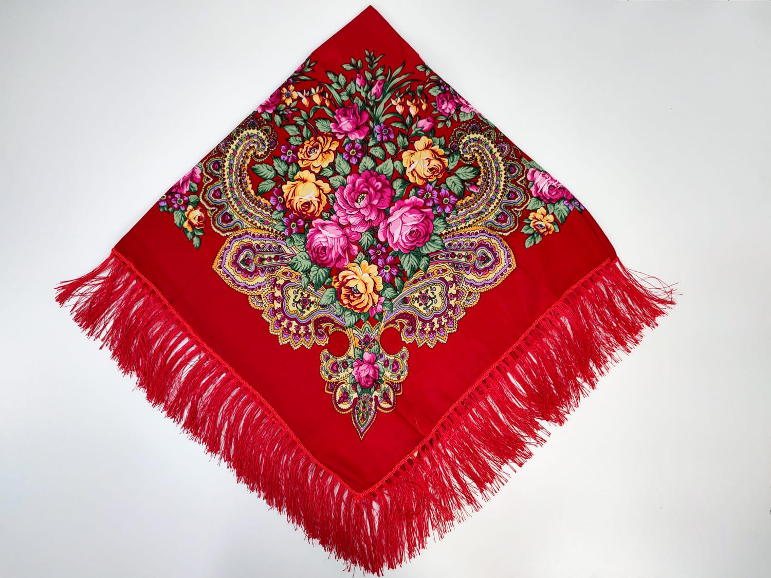 Платок кружево из роз 120х120 см Красный М42 (29416897)