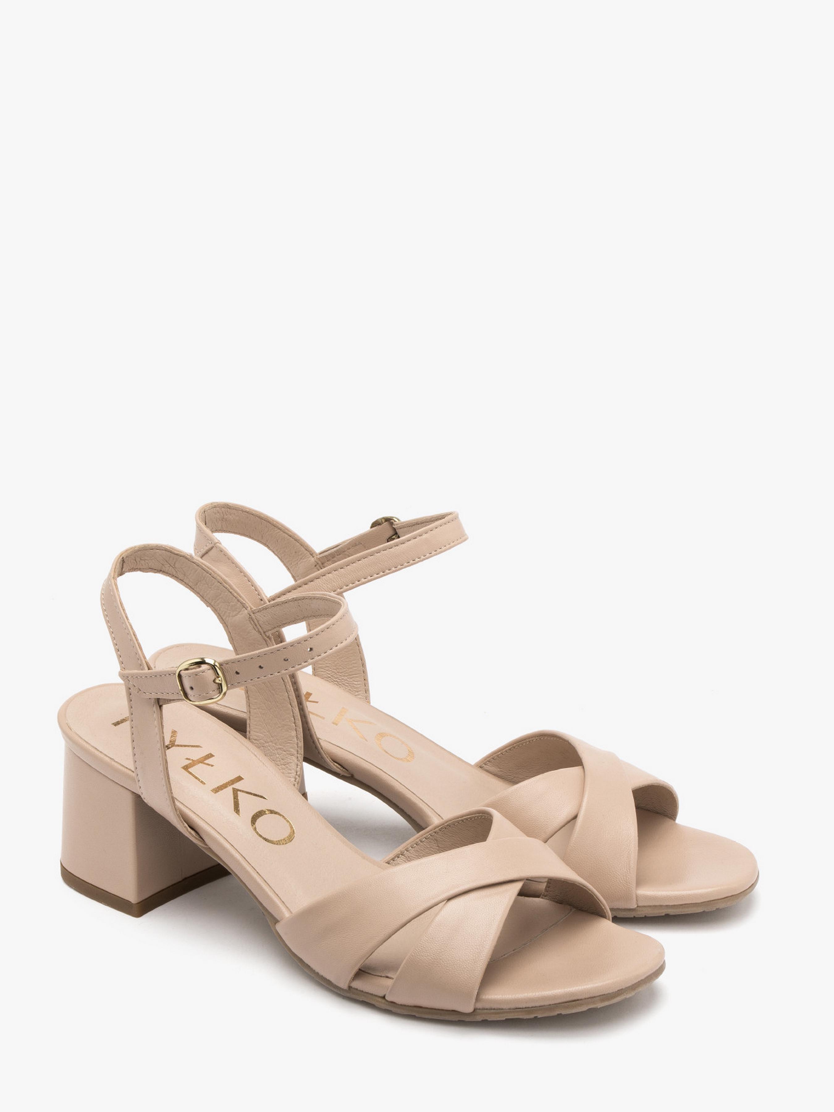 Босоножки женские RYLKO на среднем каблуке кожаные р. 36 Бежевый (5DF77_R5 _6NL) Босоножки женские RYLKO на среднем каблуке кожаные р. 36 Бежевый (5DF77_R5 _6NL)