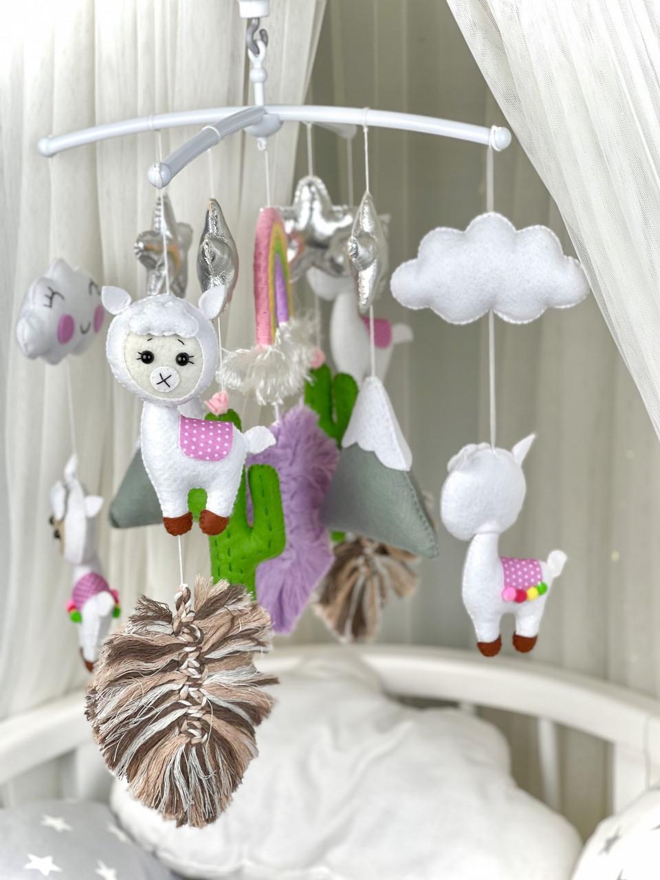 Мобиль детский WooolyWool Лама-бохо (27861112)