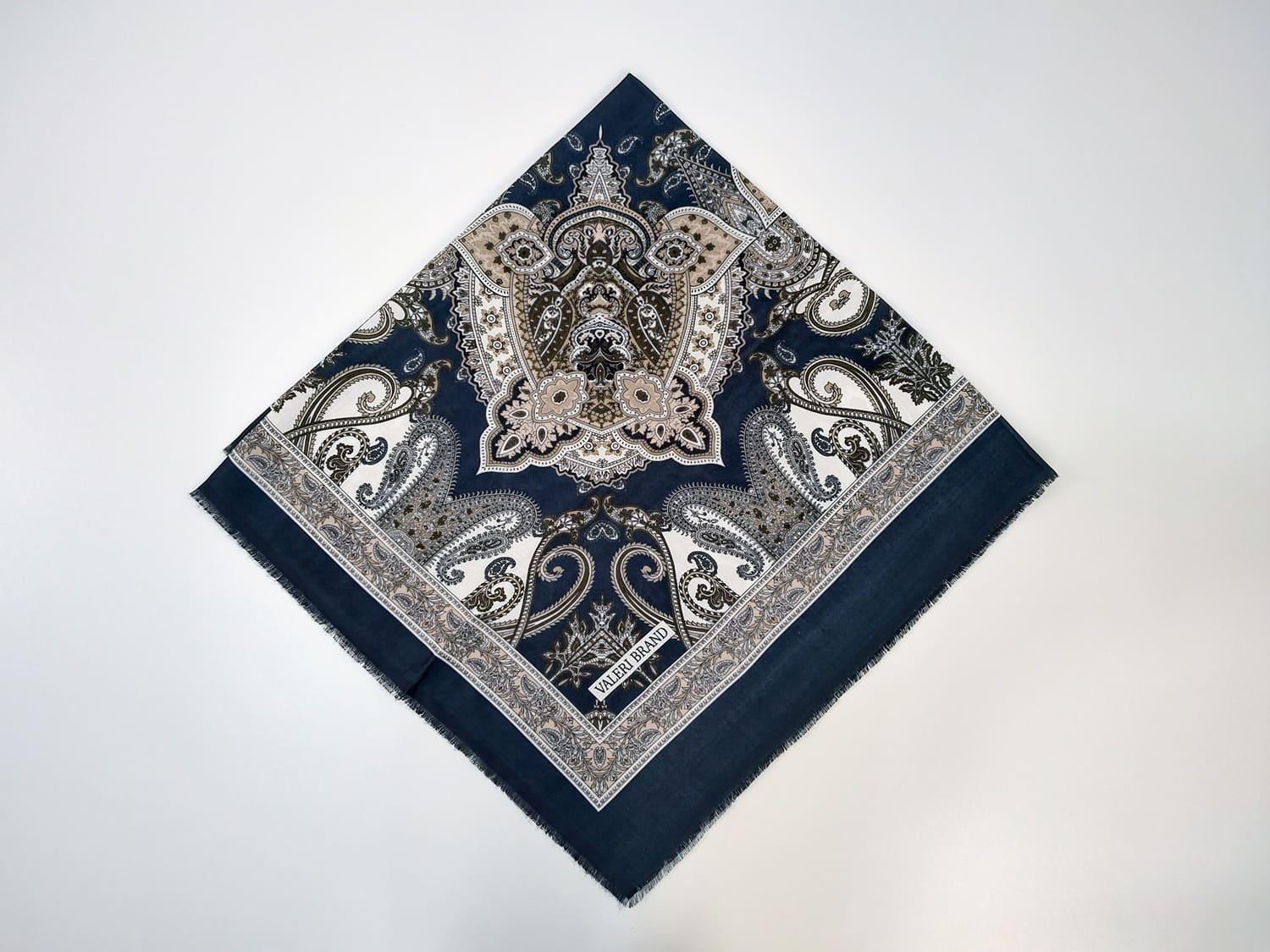 Платок с узором 80x80 см Темно-синий (ХустM282)