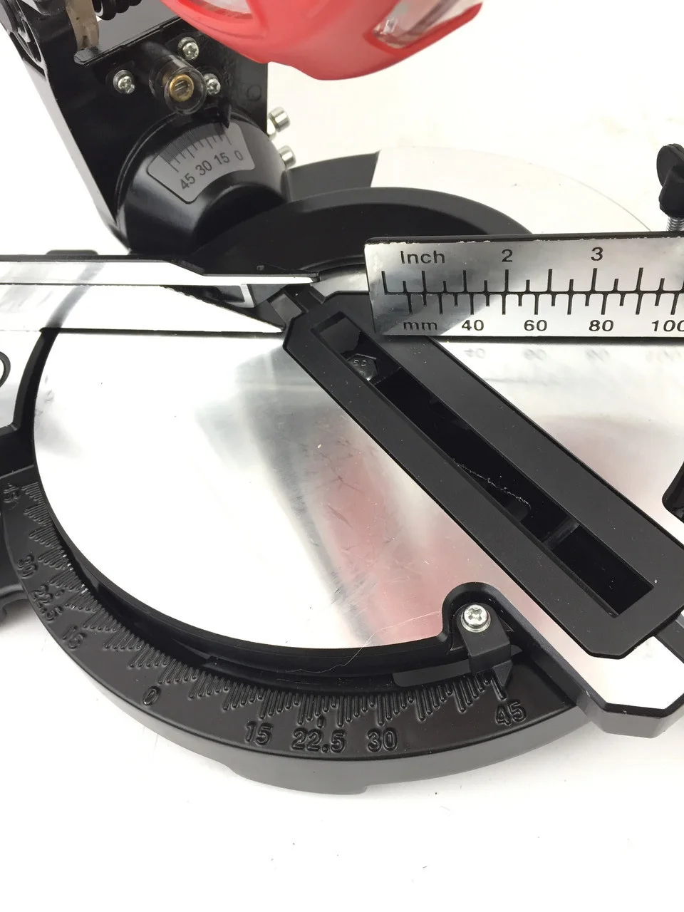 Торцювальна пила LEX LXCM210 - фото 3 Торцювальна пила LEX LXCM210 - фото 3