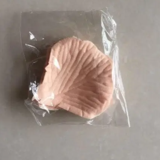 Пелюстки троянд штучні 200 шт. 45x45 мм Шампань (149260) - фото 2 Пелюстки троянд штучні 200 шт. 45x45 мм Шампань (149260) - фото 2