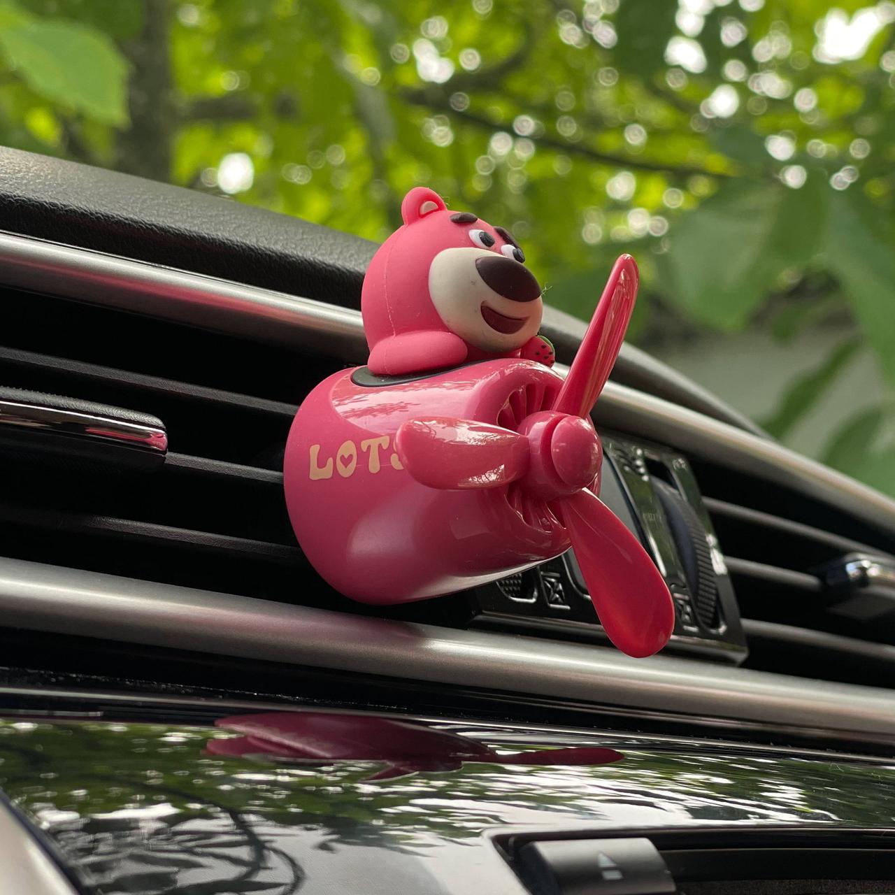 Ароматизатор автомобильный на решетку с лопастями Pilot Lotso - фото 3 Ароматизатор автомобильный на решетку с лопастями Pilot Lotso - фото 3