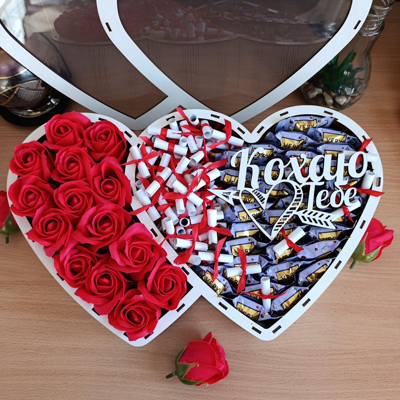 Подарунковий бокс Подвійне серце з цукерками (ar316) - фото 4 Подарунковий бокс Подвійне серце з цукерками (ar316) - фото 4