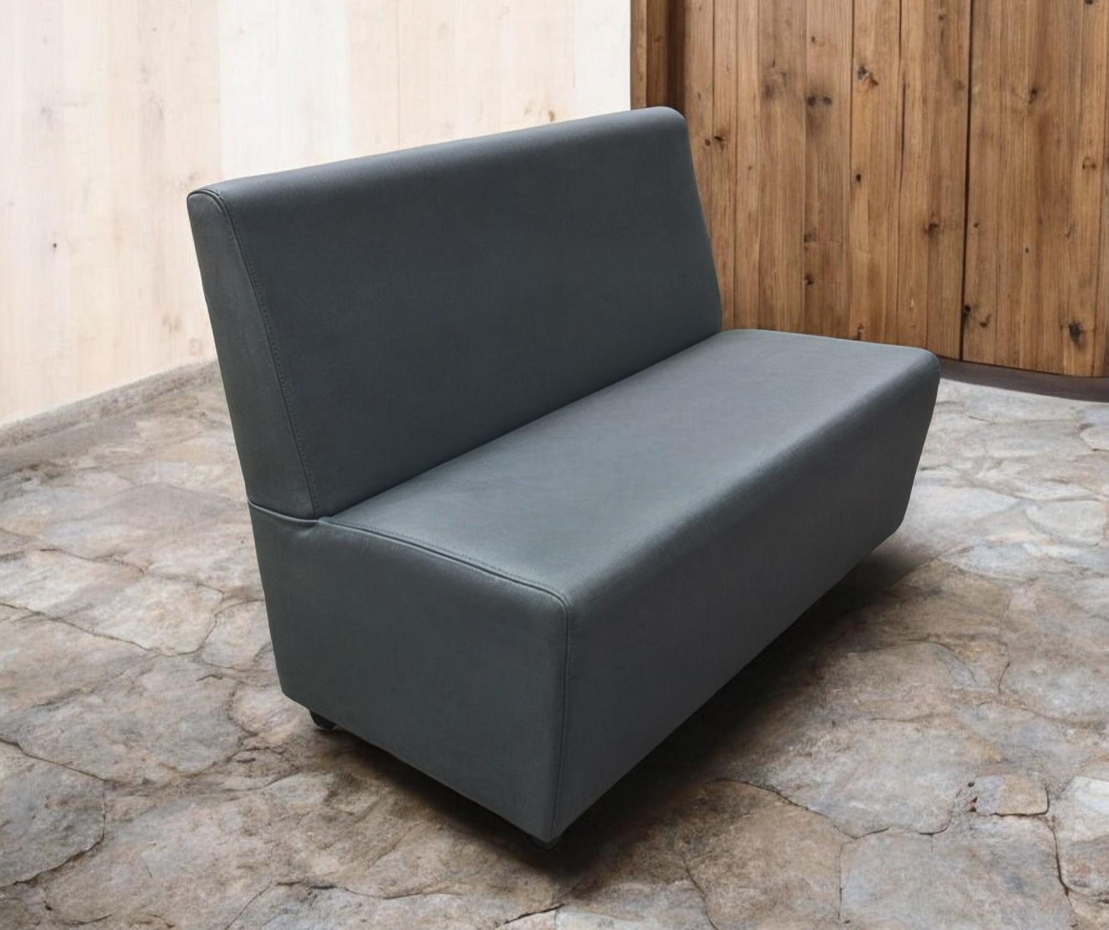 Диван для кафе Tobi Sho Прайм з високою спинкою без підлокітників 1000x630x850 мм шкірозамінник Сірий (2233) - фото 3 Диван для кафе Tobi Sho Прайм з високою спинкою без підлокітників 1000x630x850 мм шкірозамінник Сірий (2233) - фото 3