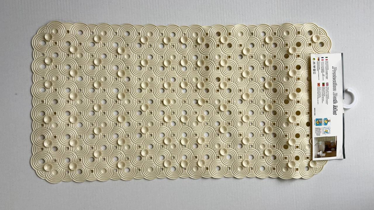 Килимок антиковзький Circle у ванну на присосках 69x37 см Кремовий (1806/cream)