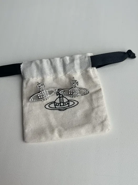 Сережки Vivienne Westwood з пильником