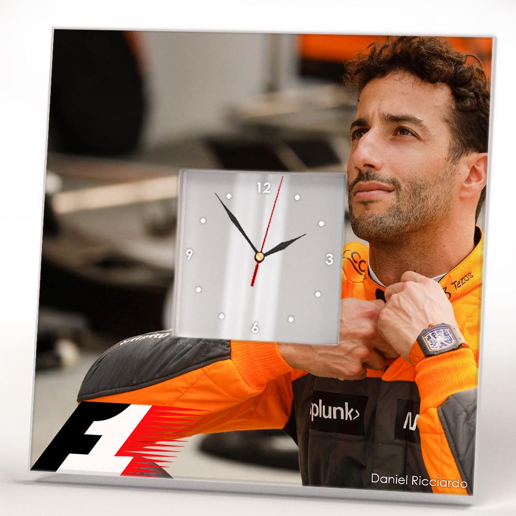 Часы Даниэль Риккардо Formula F1 260x260 мм (C04403)
