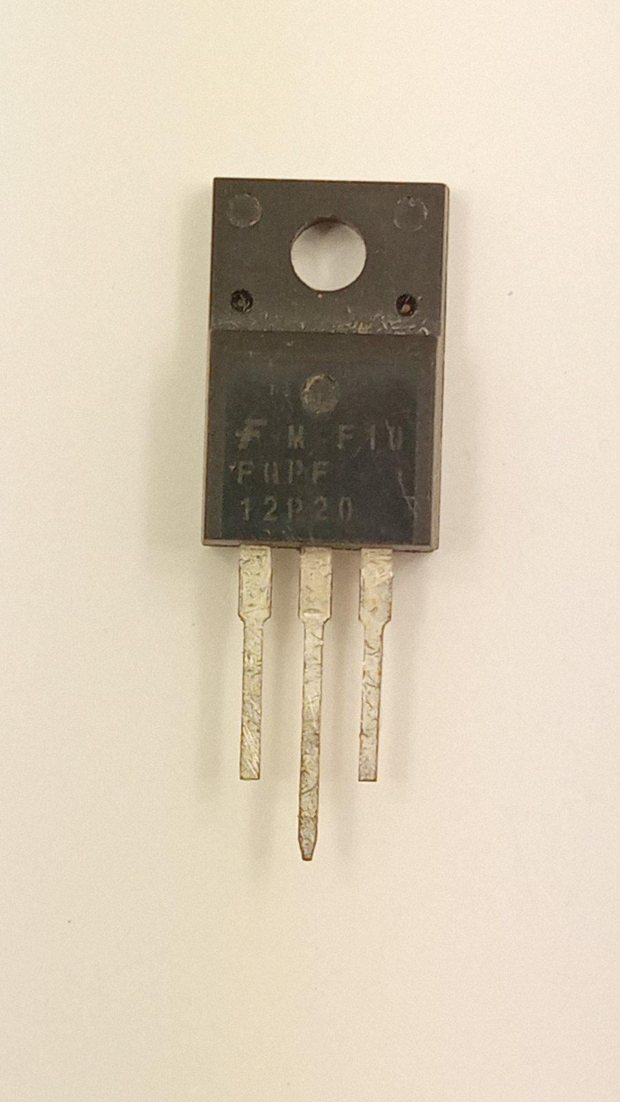 Транзистор FQPF12P20 p-channel 10A 200V TO-220FP (10477)