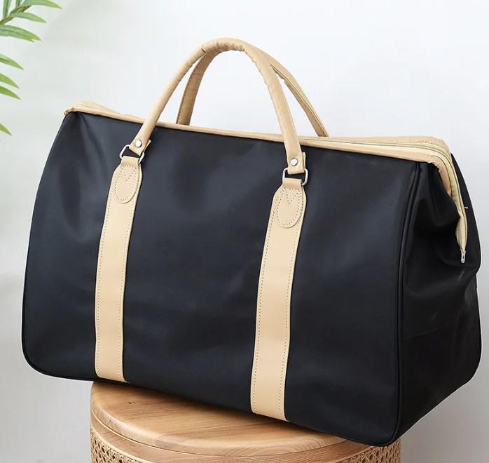 Сумка дорожная из водонепроницаемой ткани 35х45х22 см Черный (11414) - фото 2 Сумка дорожная из водонепроницаемой ткани 35х45х22 см Черный (11414) - фото 2