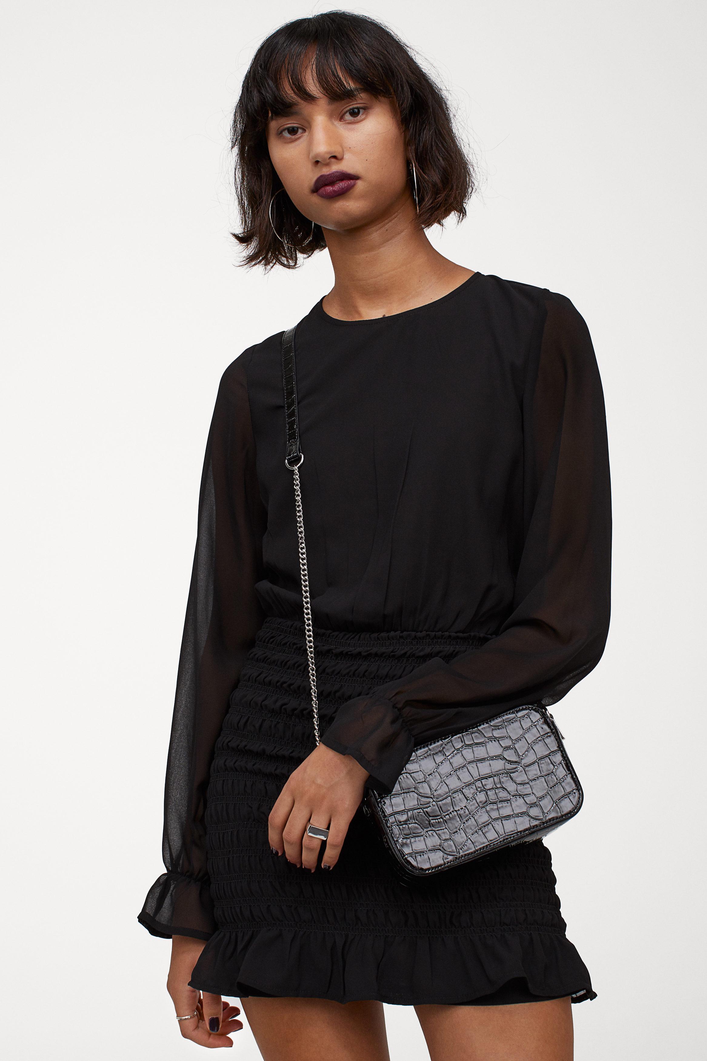 Платье H&M р. 42 Черный (918905b49) - фото 2 Платье H&M р. 42 Черный (918905b49) - фото 2