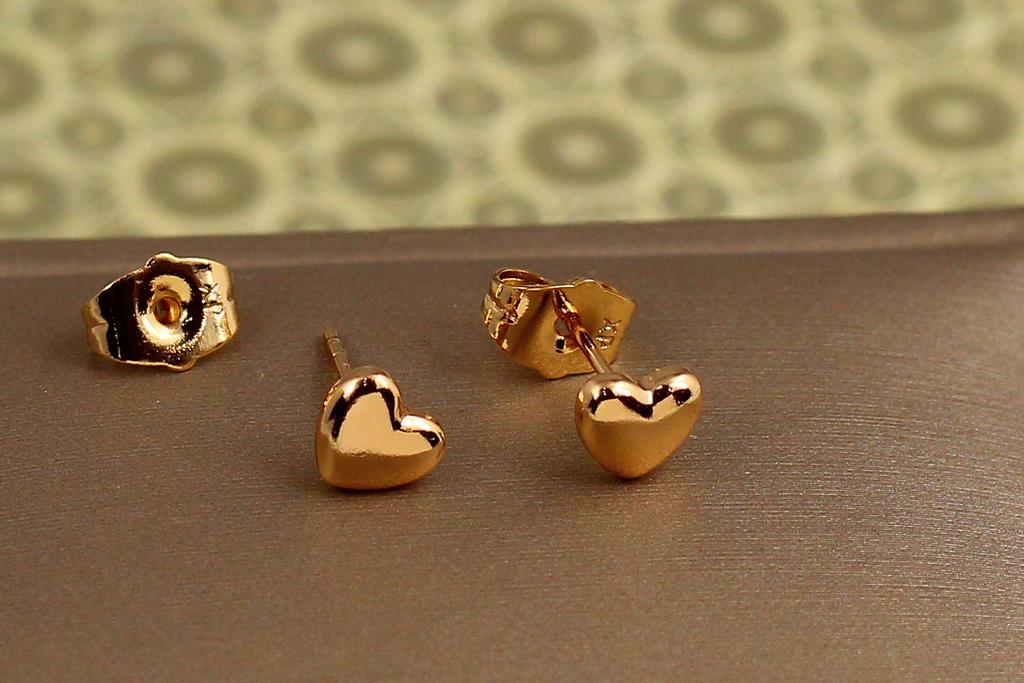 Сережки гвоздики Xuping Jewelry Гладкі серця 6 мм Золотистий (35744987)