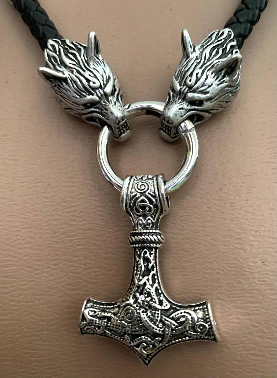 Кольє шнур LITAURS з рунами та кулоном молот Тора (250401) - фото 3 Кольє шнур LITAURS з рунами та кулоном молот Тора (250401) - фото 3