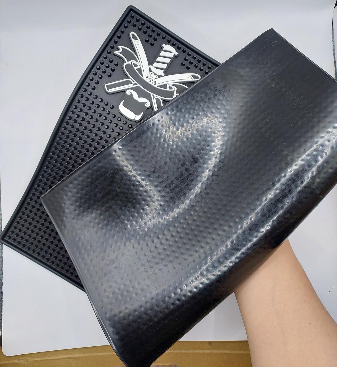 Коврик силиконовый для парикмахерского инструмента ДенІС professional BARBER 45х30 см (2087890986) - фото 8 Коврик силиконовый для парикмахерского инструмента ДенІС professional BARBER 45х30 см (2087890986) - фото 8