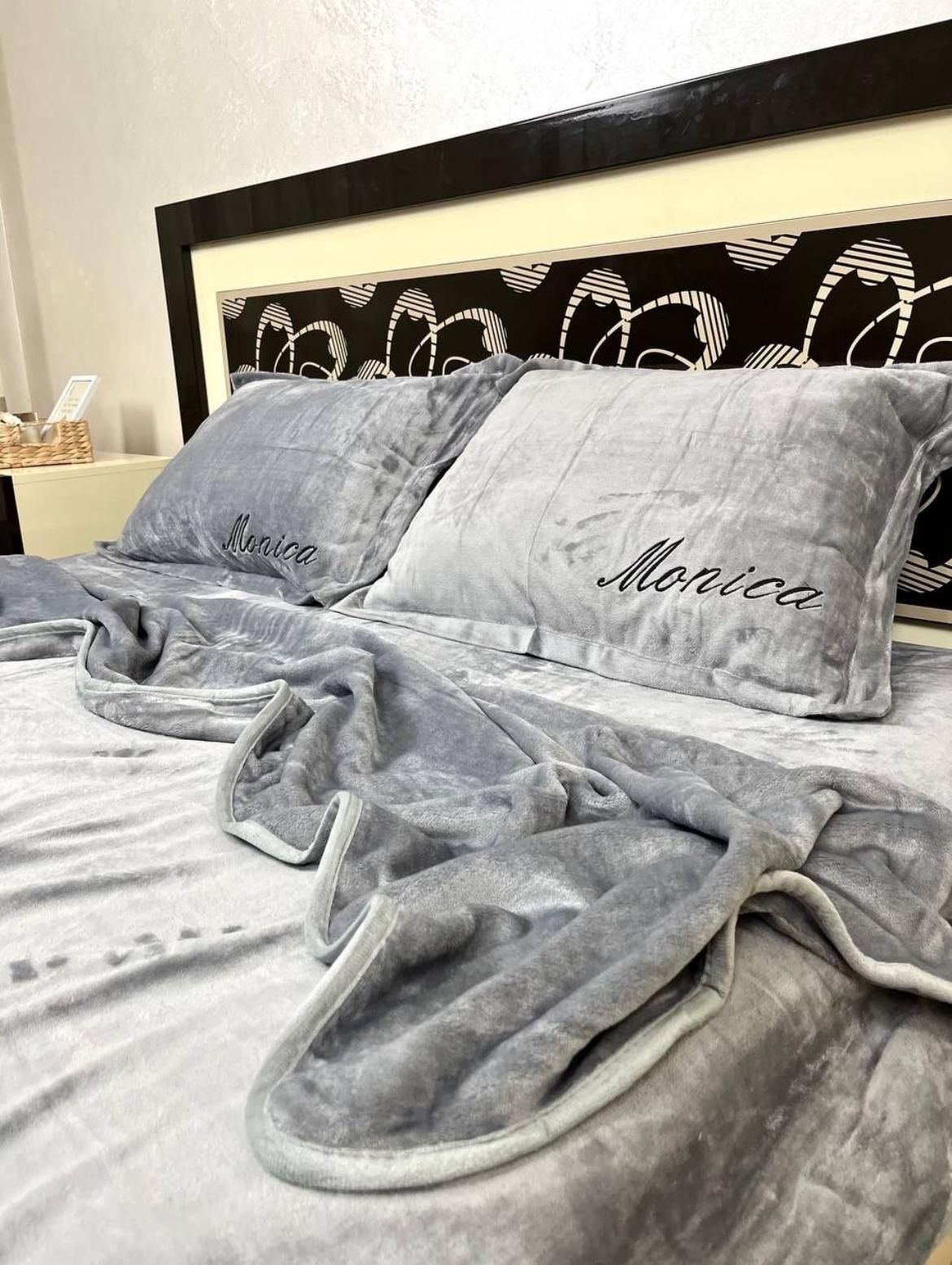 Комплект постельного белья Моника евро велюр 200x230 см Серый (23068853)