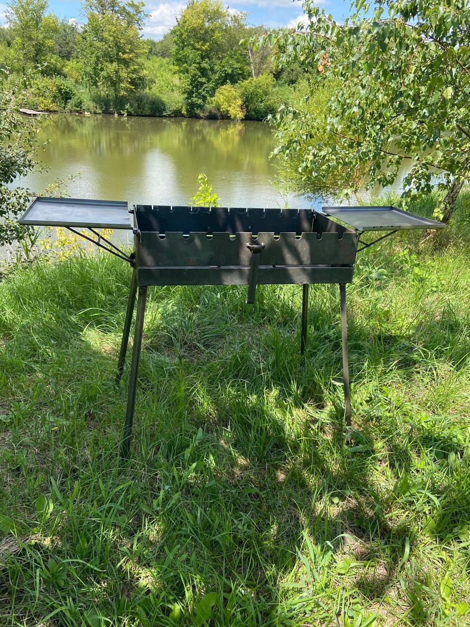 Мангал Валіза на 12 шампурів з двома столиками метал 3 мм - фото 2