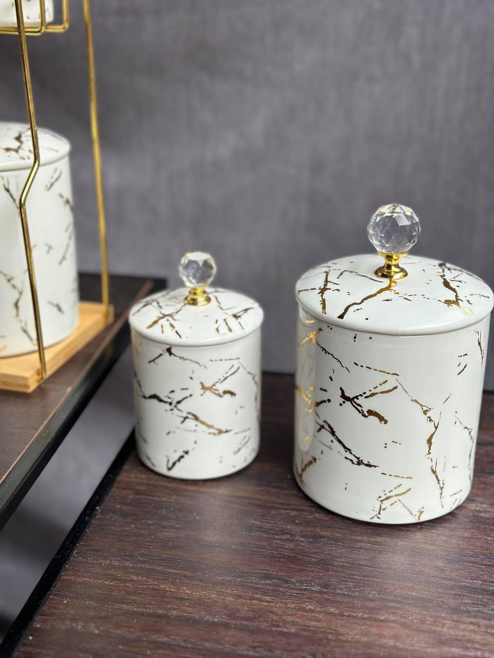 Набір банок для сипучих продуктів YiWu HP-1215 на металевій підставці 300 мл і 700 мл 8 пр. Білий - фото 3 Набір банок для сипучих продуктів YiWu HP-1215 на металевій підставці 300 мл і 700 мл 8 пр. Білий - фото 3