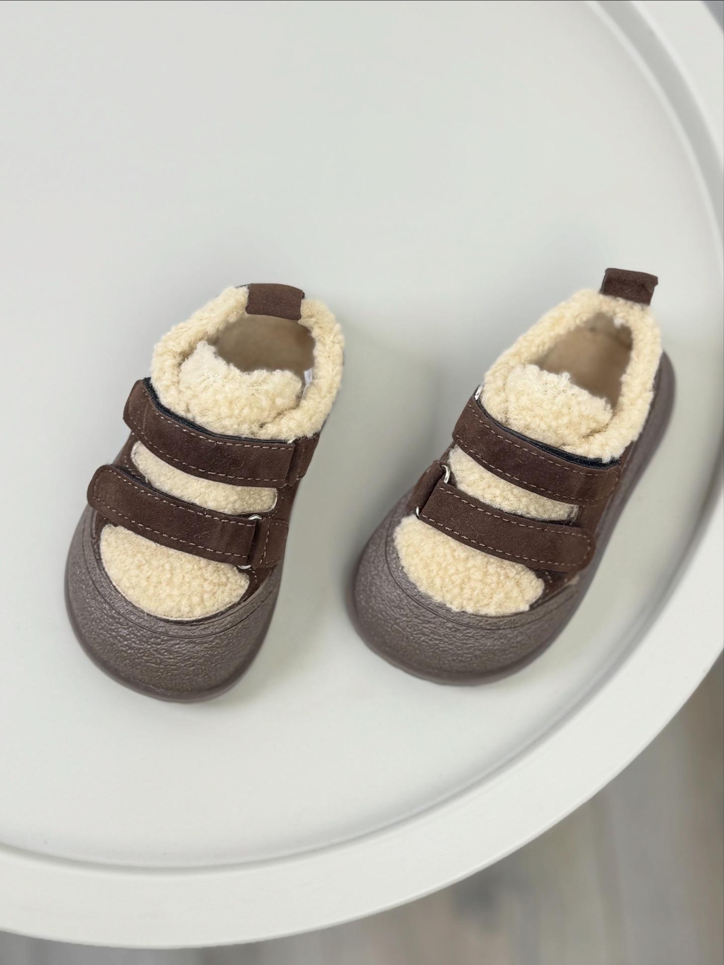 Черевики дитячі осінні 1672 р. 26 Бежевий (30779460) - фото 8 Черевики дитячі осінні 1672 р. 26 Бежевий (30779460) - фото 8