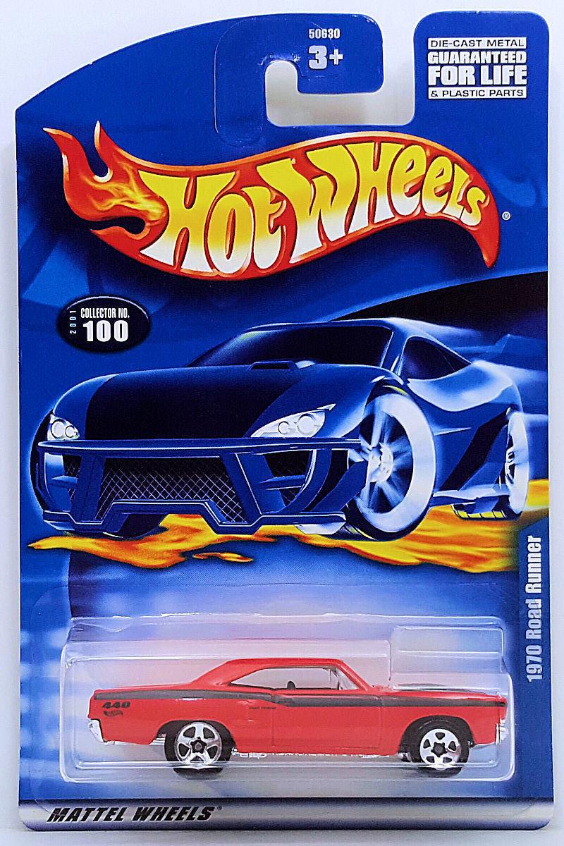 Игрушечная машинка Hot Wheels 1970 Road Runner Plymouth 2001 №100 (50630)