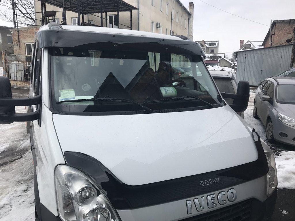 Козырек на лобовое стекло V1 Digital Designs для Iveco Daily 2006-2014 гг. полистирол Черный