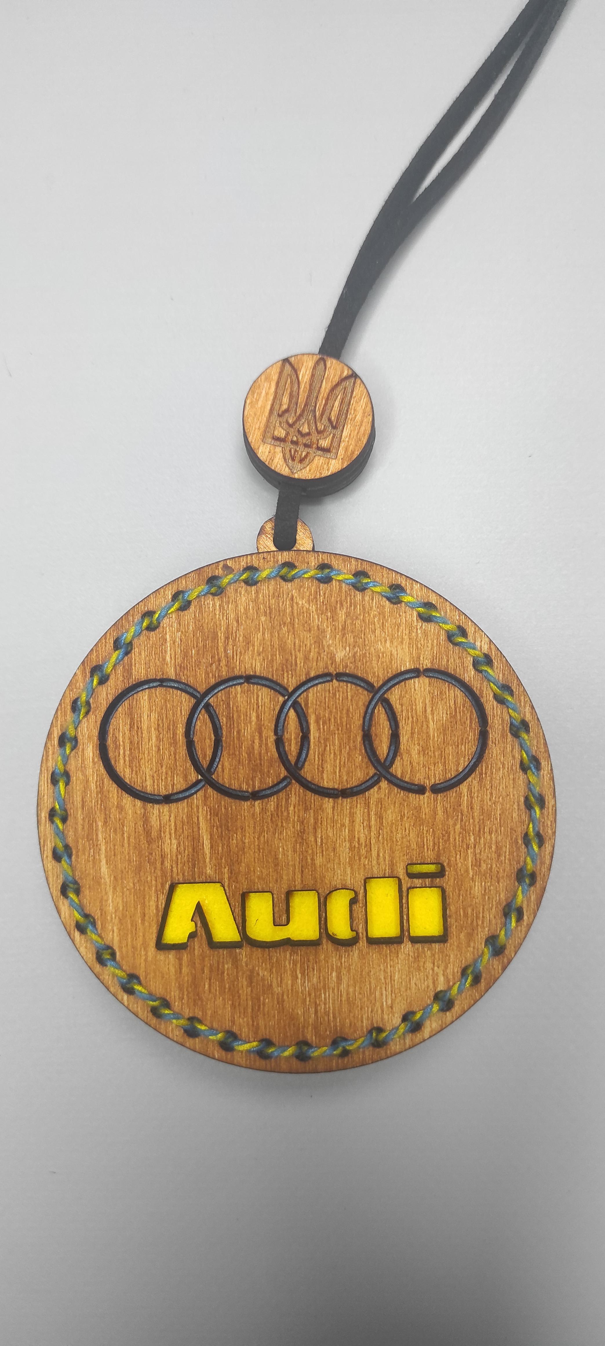 Ароматизатор из дерева в машину с логотипом AUDI Арбуз и подарочный бокс - фото 2 Ароматизатор из дерева в машину с логотипом AUDI Арбуз и подарочный бокс - фото 2