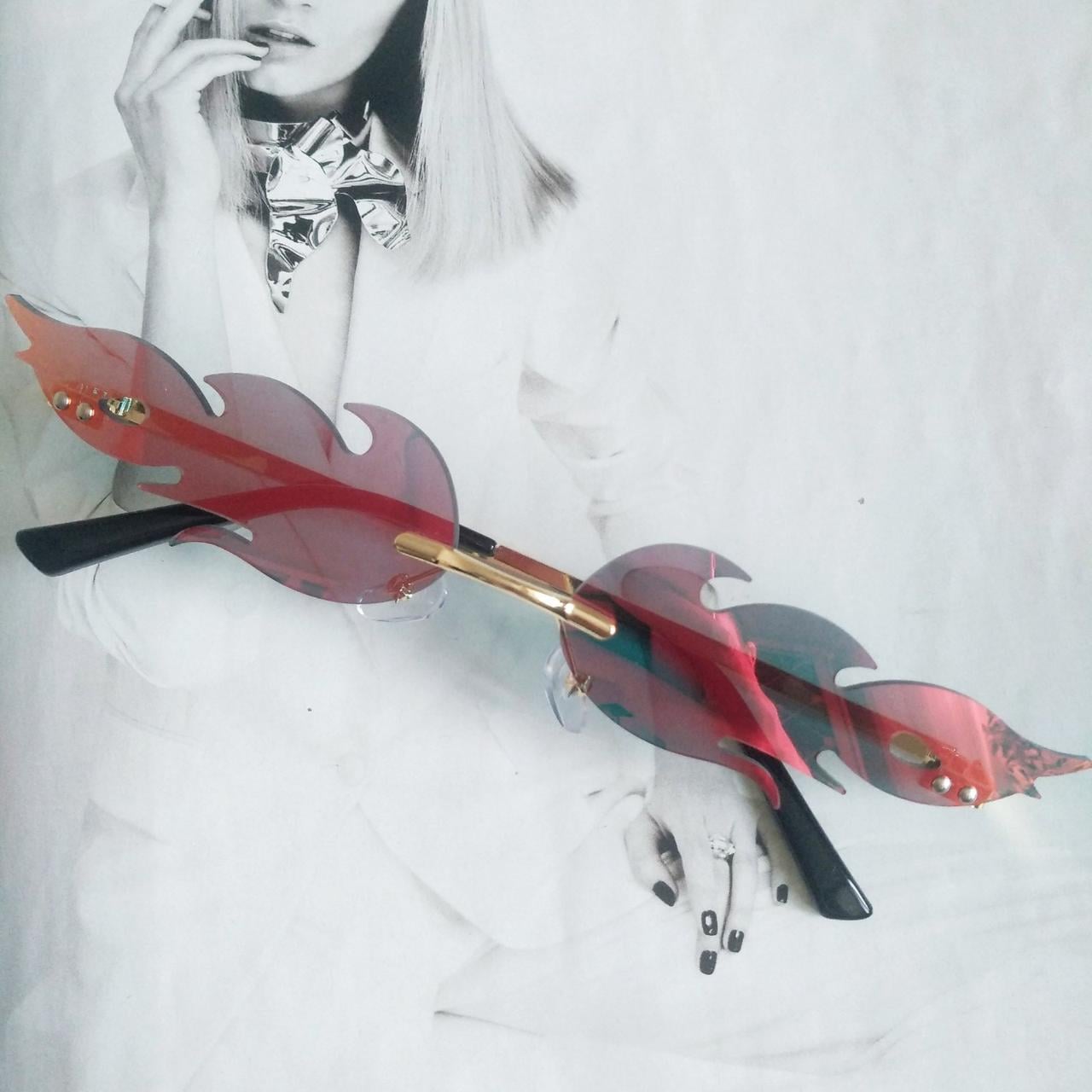 Очки узкие огонь пламя Красный