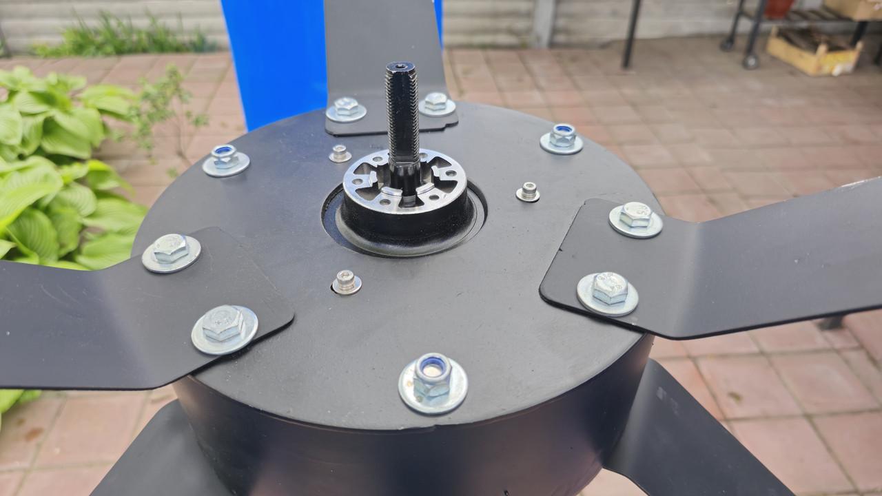 Вітрогенератор вертикальний 2,6 кВт (26339549) - фото 2