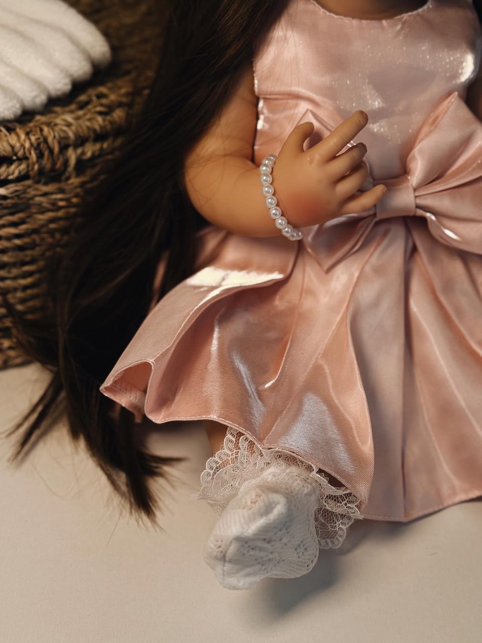 Кукла кукла реалистичная KEIUMI винил-силиконовая в платье с повязкой и аксессуары 55 см Бежевый - фото 7 Кукла кукла реалистичная KEIUMI винил-силиконовая в платье с повязкой и аксессуары 55 см Бежевый - фото 7