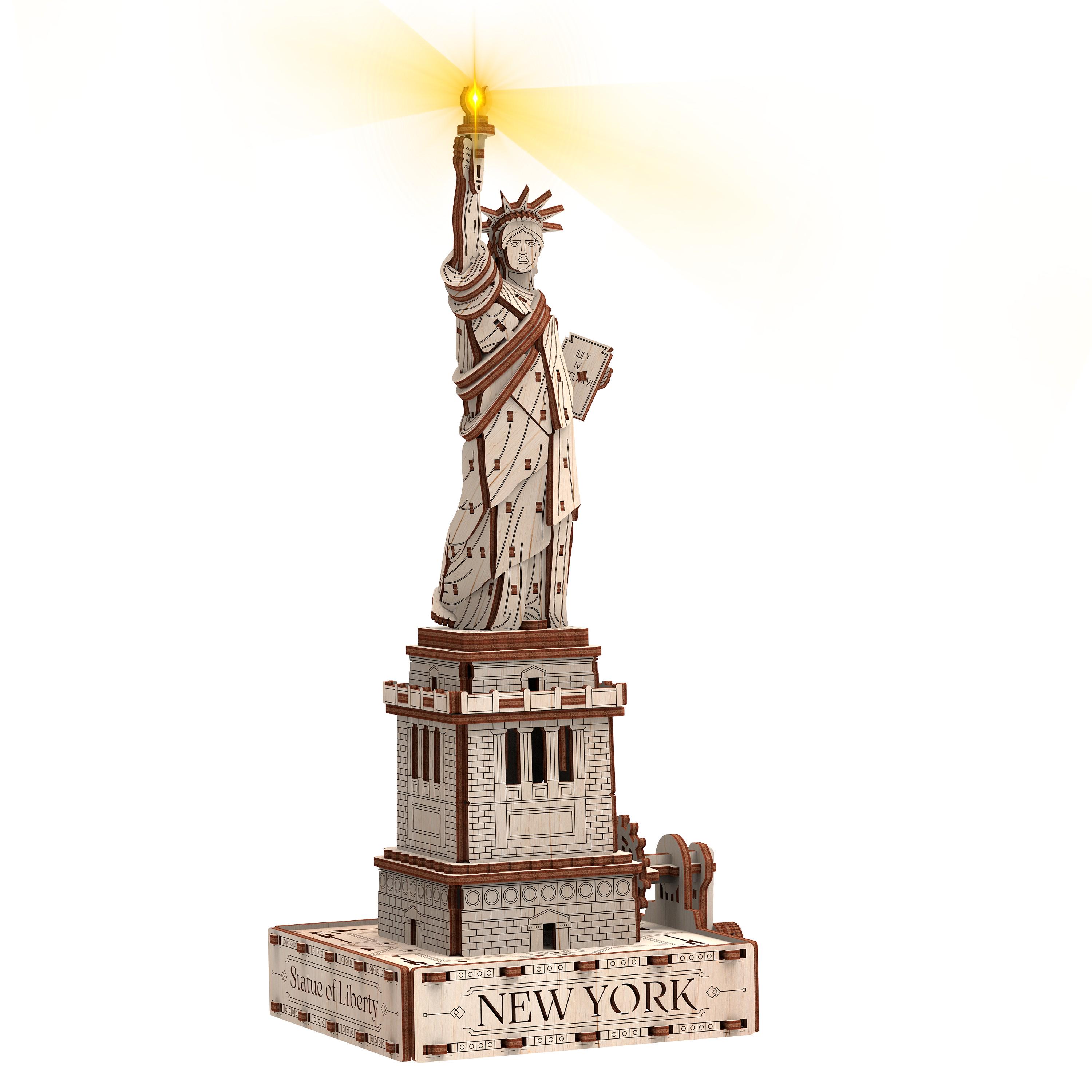 Конструктор деревянный Mr.Playwood Статуя Свободы с фонариком (10212)