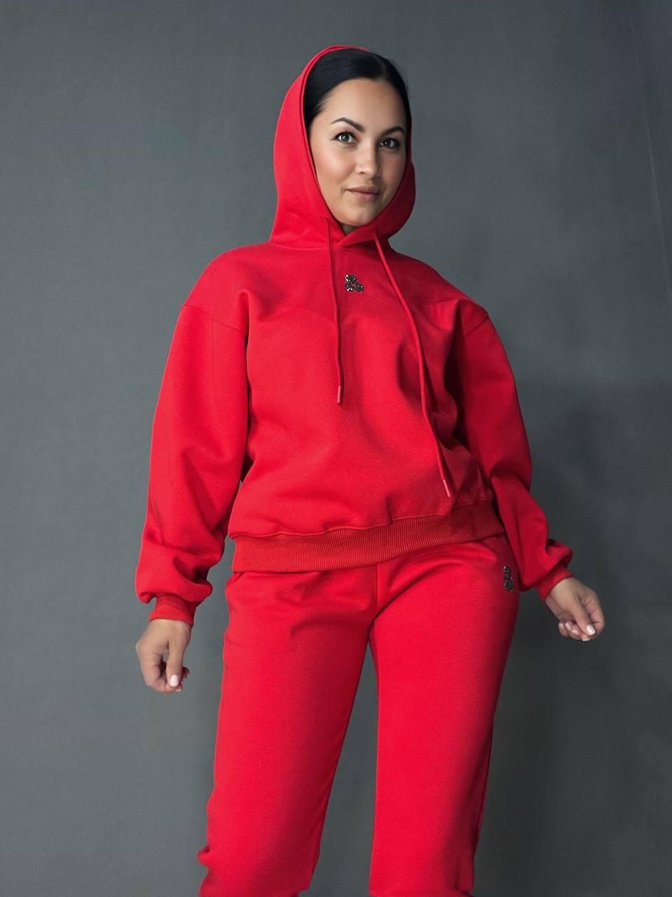 Костюм женский A-N 2735 худи с капюшоном и штаны джоггеры мишка XL Красный (2554) - фото 5 Костюм женский A-N 2735 худи с капюшоном и штаны джоггеры мишка XL Красный (2554) - фото 5
