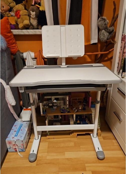 Стіл ергономічний дитячий Mark Adler Study 3.0 Grey - фото 14 Стіл ергономічний дитячий Mark Adler Study 3.0 Grey - фото 14